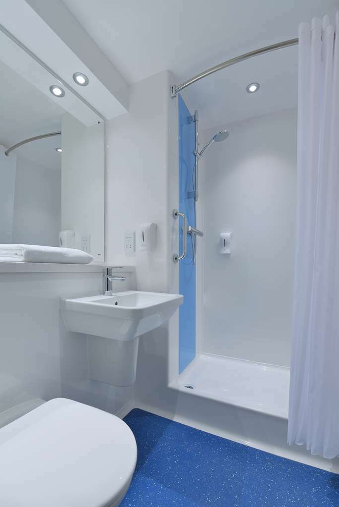 Travelodge Lutterworth Лестър Стая снимка